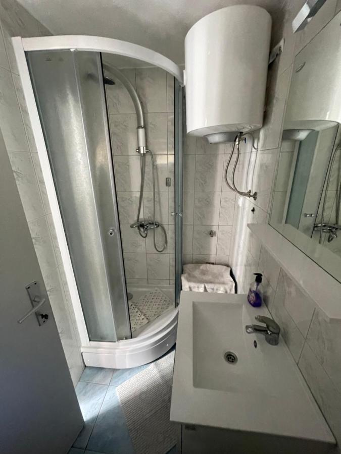 Apartment Chillout House نوفاليا المظهر الخارجي الصورة
